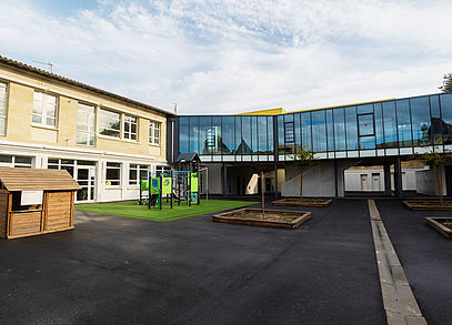 École maternelle Jean Jaurès : vue d'ensemble du bâtiment